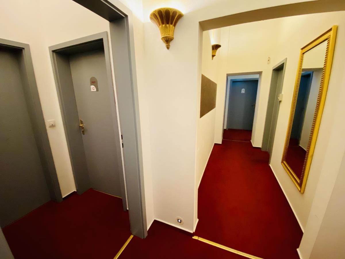 Doppelzimmer Zapfhahn, Direkt Am Alten Strom Rostock Exterior foto